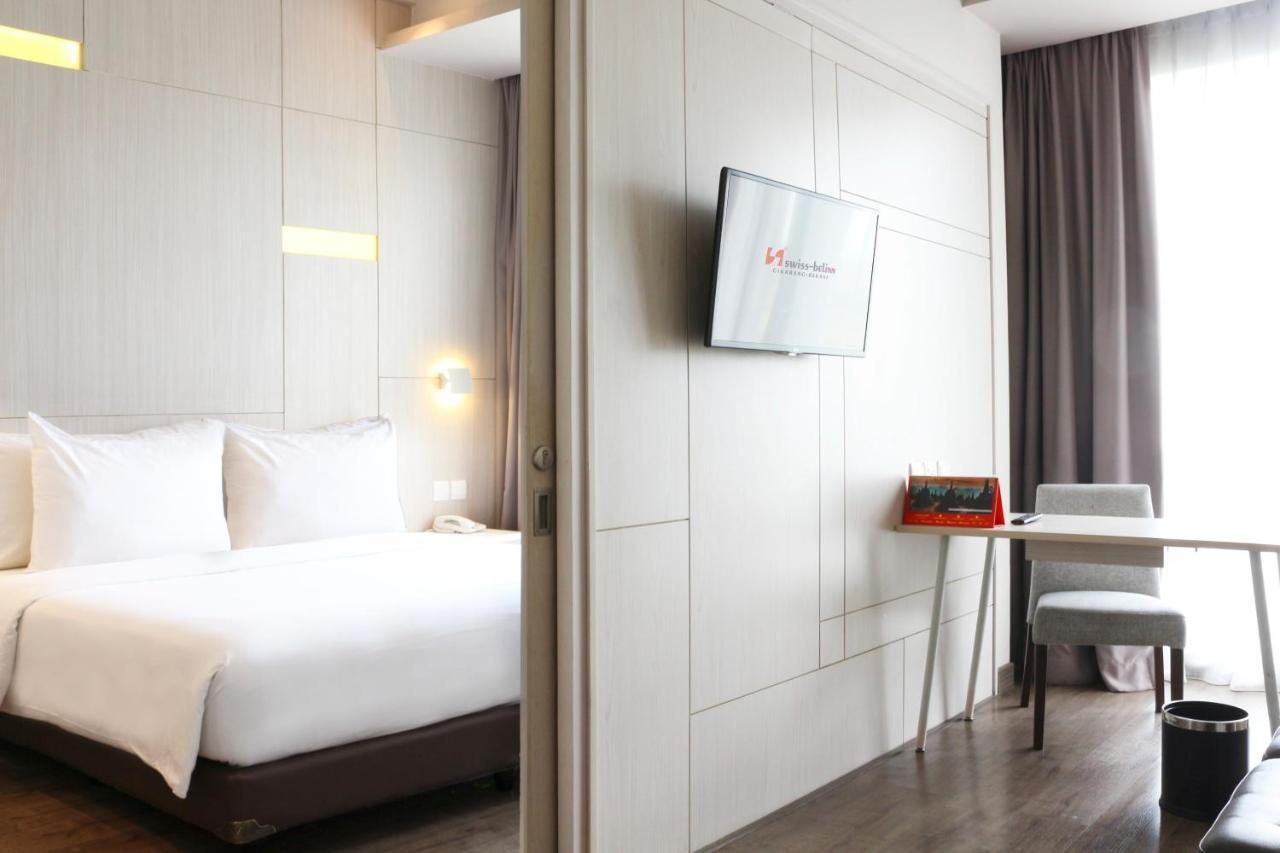 Swiss-Belinn Cikarang Exterior photo